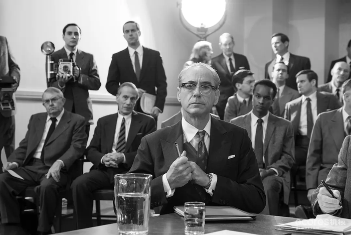 《奥本海默》——构陷与荣耀 《奥本海默》——构陷与荣耀