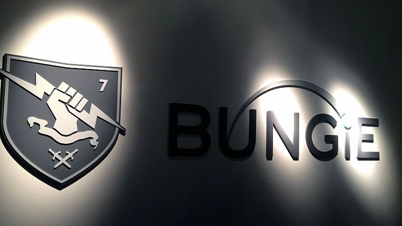 Bungie承认《马拉松》盗用画师N2素材