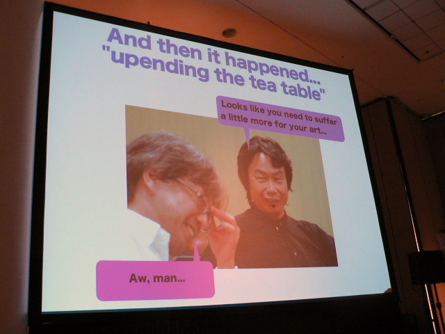 青沼英二在一次展示中，描繪了宮本茂喜歡“掀桌”的習慣。這一幕中，宮本茂要求對E3遊戲展上遭受差評的《薩爾達傳說：黃昏公主》（The Legend of Zelda: Twilight Princess）進行大幅調整。