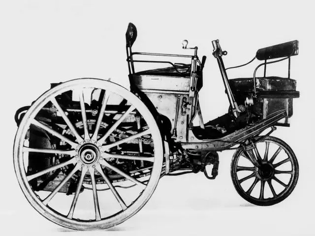 1889年的标致汽车