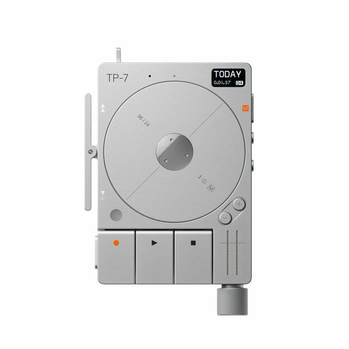 Teenage Engineering发布录音机TP-7,售价1499美元 Teenage Engineering发布录音机TP-7,售价1499美元