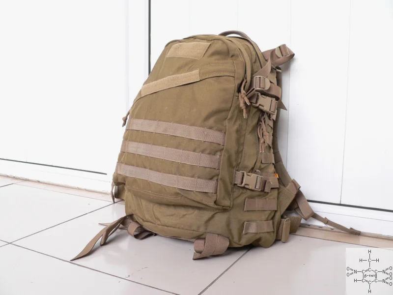 Eagle Industries的MOLLE A-III Pack，笔者曾经的藏品