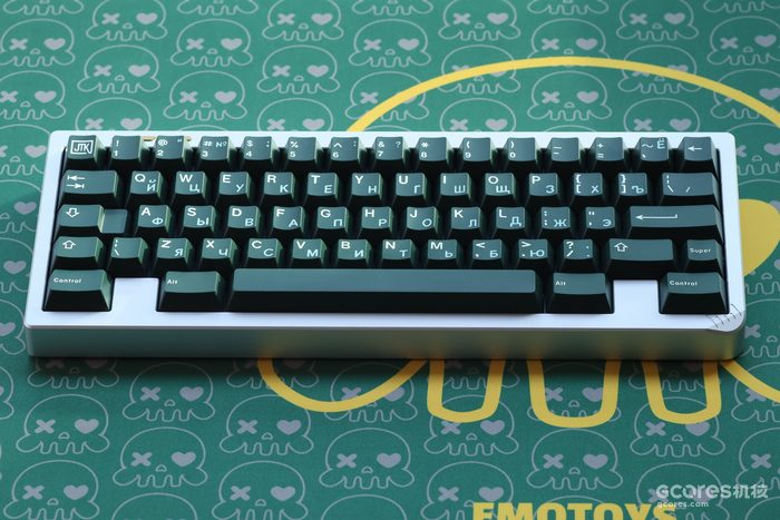 客制化键盘丨购买观望:剪叉新结构以及多款套件简评 客制化键盘丨购买观望:剪叉新结构以及多款套件简评