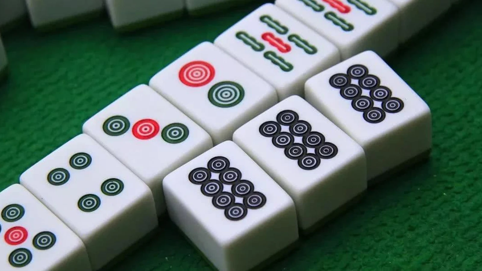 我们爱科学爱真理，可在麻将里偏偏还就要讲这个“邪” | 机核GCORES