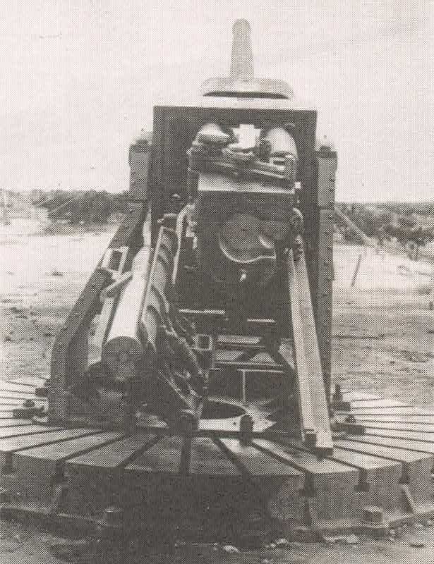 五式10cm實驗型火炮輔助裝彈機圖