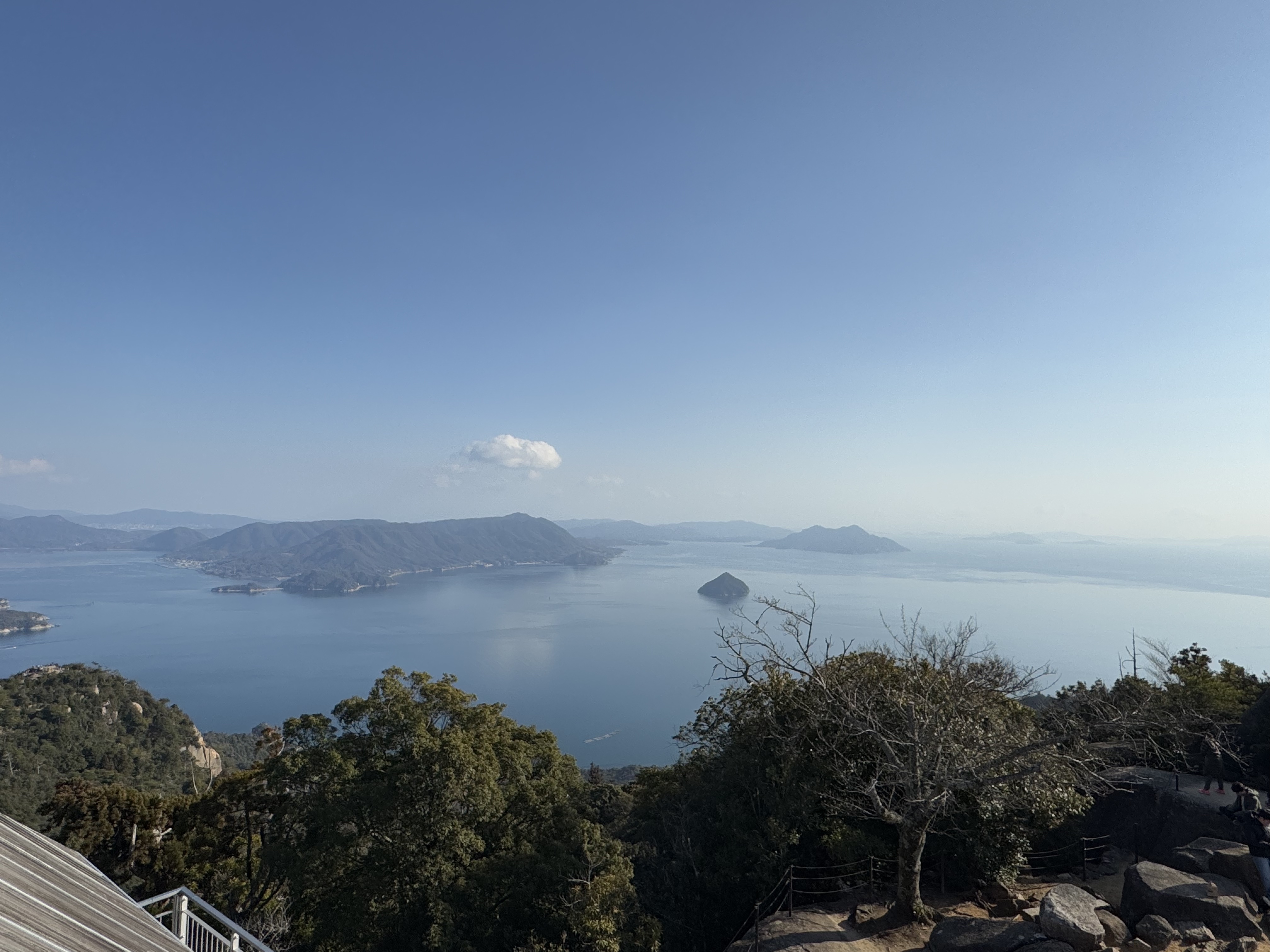 登顶弥山观景台
