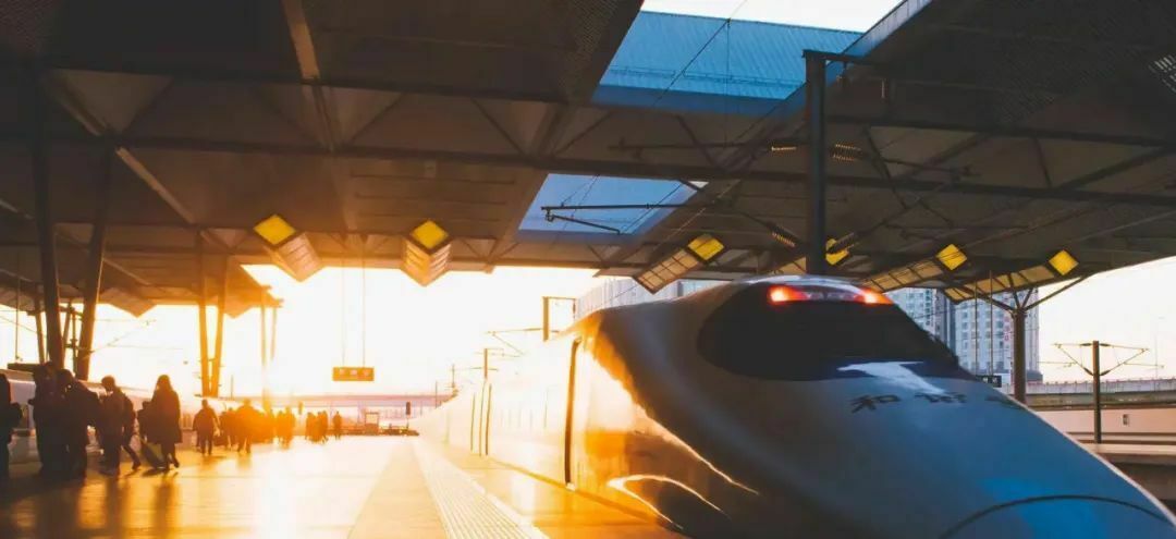 高铁列车上的一次艳遇