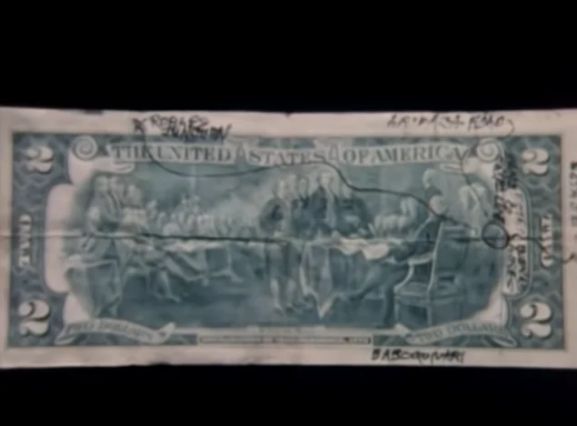 两美元钞票的背面画着一张简略的地图